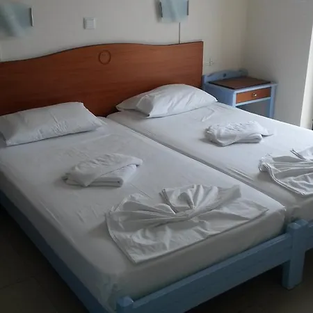 Mandy Suites Kíssamos Habitación foto